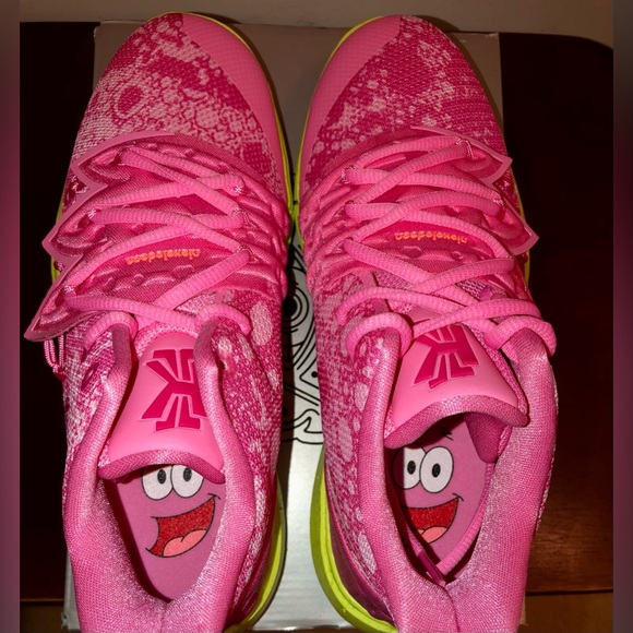 NIKE KYRIE 5 SPONGEBOB SQUAREPANTS “PATRICK” BRAND NEW GRADE SCHOOL SIZE 7Y - Picture 3 of 6